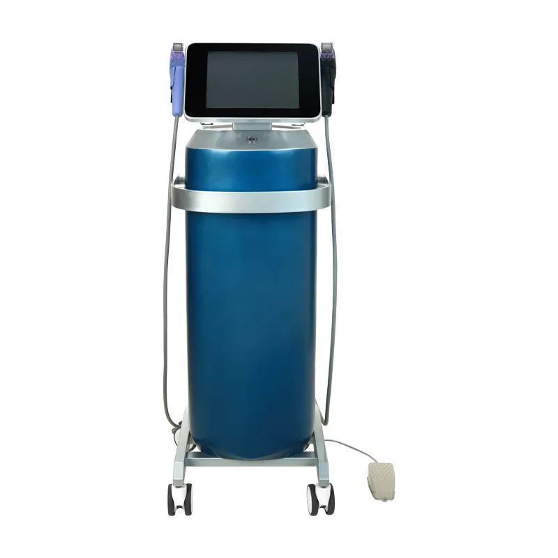 M8 RF microneedling – front view