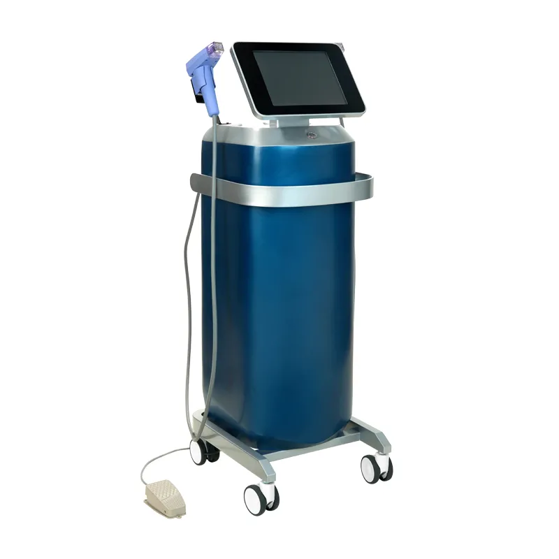 M8 Radiofrequency Microneedle Treatment – Right View