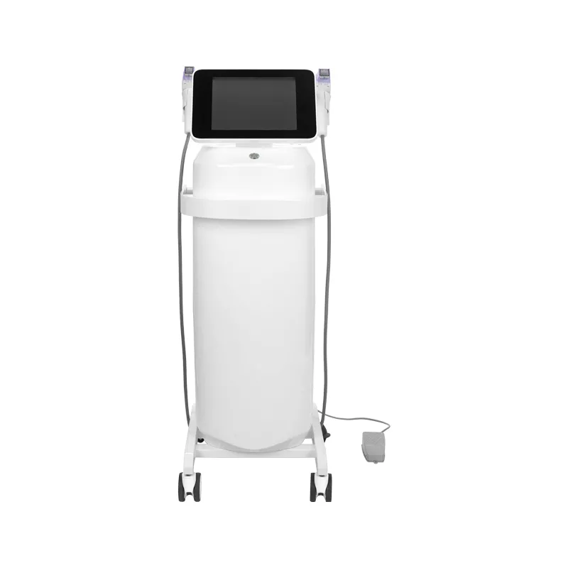 M8 Radiofrequency Microneedle Treatment – Front View