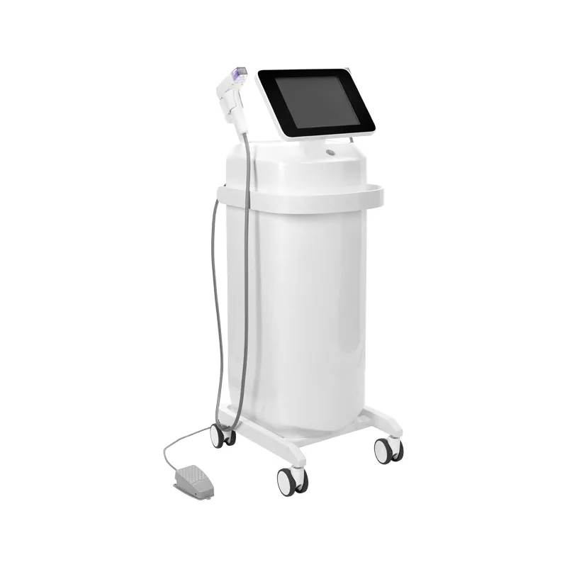 M8 Radiofrequency Microneedle Treatment – Left View